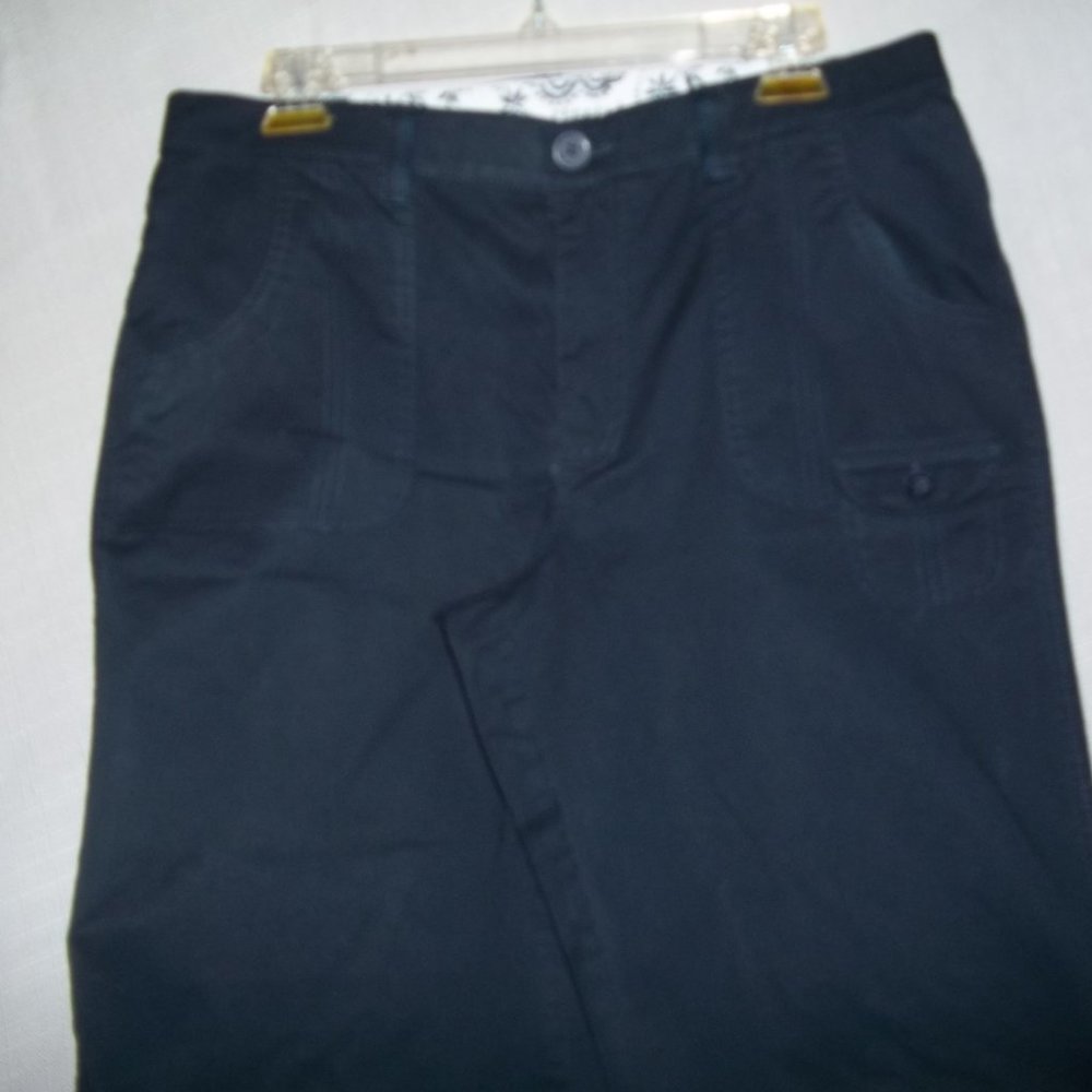 Navy Blue Lee Comfort waist Capri's with ties on hem